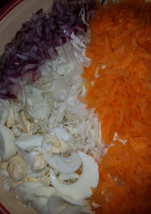 A picture of Coleslaw.
