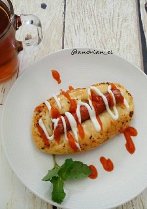 Foto resep Hotdog Garlic Buns (Tanpa Ulen)