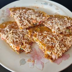 A picture of Khakhra sandwich.