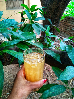 खट्टा मीठा आम का शर्बत (khatta meetha aam ka sharbat recipe in Hindi) रेसिपी मुख्य फोटो