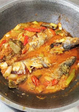 Foto resep Ikan kembung kuah santan pedas