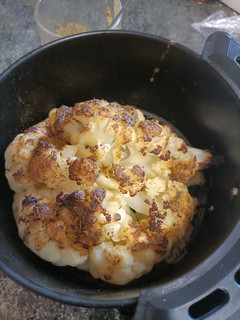Una foto de Coliflor con queso y especias al airfryer