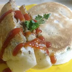 A picture of Stuffed Pancakes – .