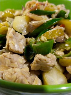 Foto resep Oseng tempe cabe hijau sederhana