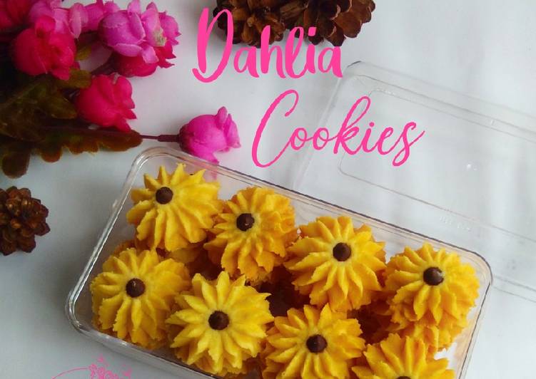 Cara Menghidangkan Dahlia cookies Anti Ribet!