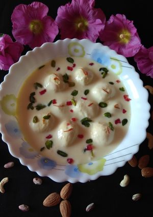 राजभोग श्रीखंड (Rajbhog Shrikhand recipe in hindi) रेसिपी मुख्य फोटो