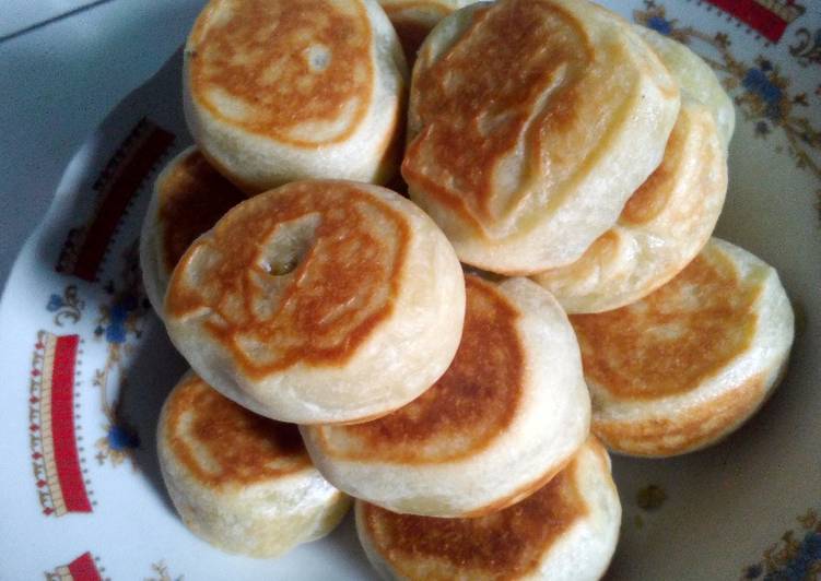 Pia kacang ijo gepeng