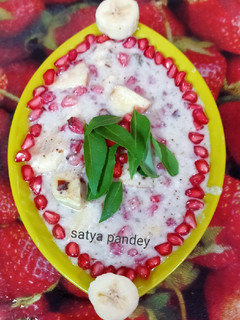 फ्रूट रायता (fruit raita recipe in Hindi) रेसिपी मुख्य फोटो