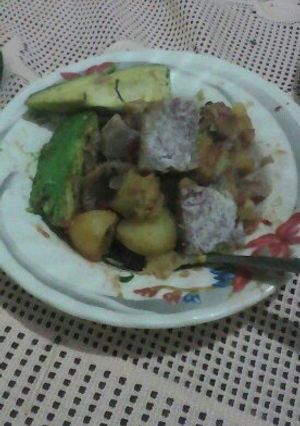 A picture of Stewed Arrow roots and potatoes.