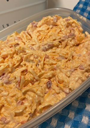 A picture of Pimento Cheese.