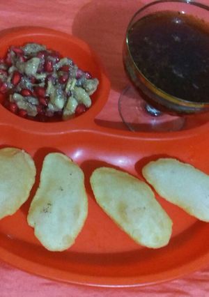 A picture of Golgappa with cold drink pani.