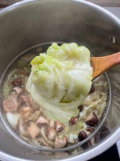 รูปของ ต้มกะหล่ำปลีเห็ดหอม plant based