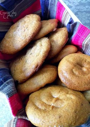 Una foto de Tortas de aceite a los aromas de cardamomo y canela