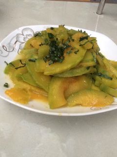 Hình của món Bí đỏ xào hành!.