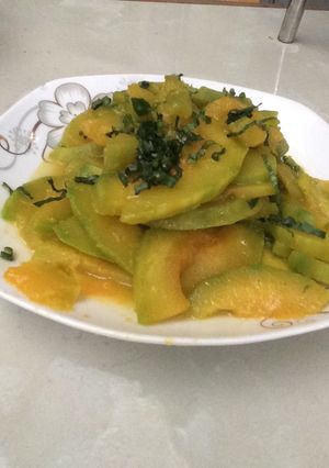 Hình của món Bí đỏ xào hành!.