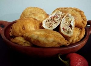 Una foto de Empanadas de Jurel y Pimentones Rojos 🥟
