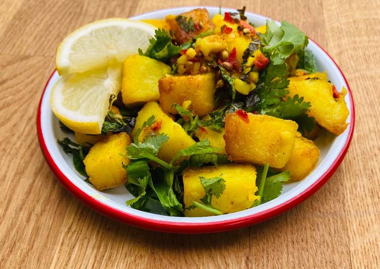 Recipe of Quick Green Batata Harra 🌱 (Spicy Lebanese Mezze Potatoes)
