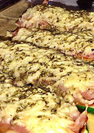 Una foto de Pizza de calabacín