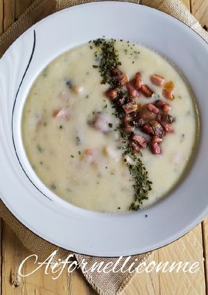 Foto di Crema di patate e speck croccante