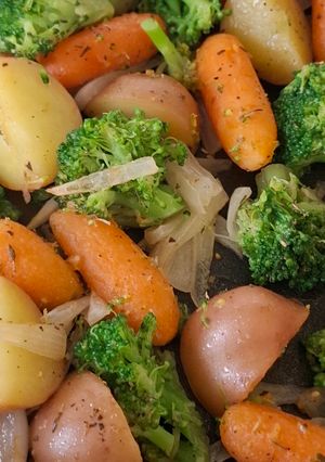 Una foto de Verduras a la mantequilla y limón