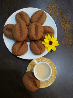 عکسی از دستور شیرینی دانه قهوه😍