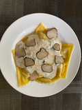 Ravioli with truffles and creamy tuna sauce