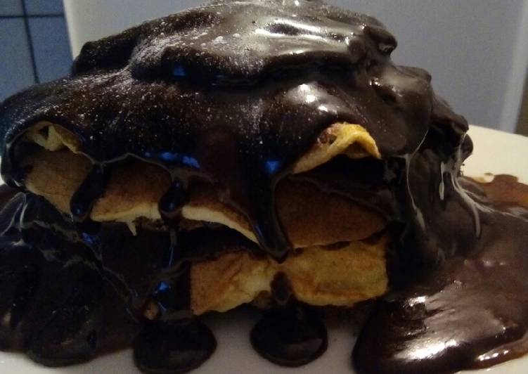 Csokis palacsintatorta