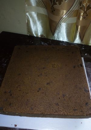 A picture of Fruit cake.