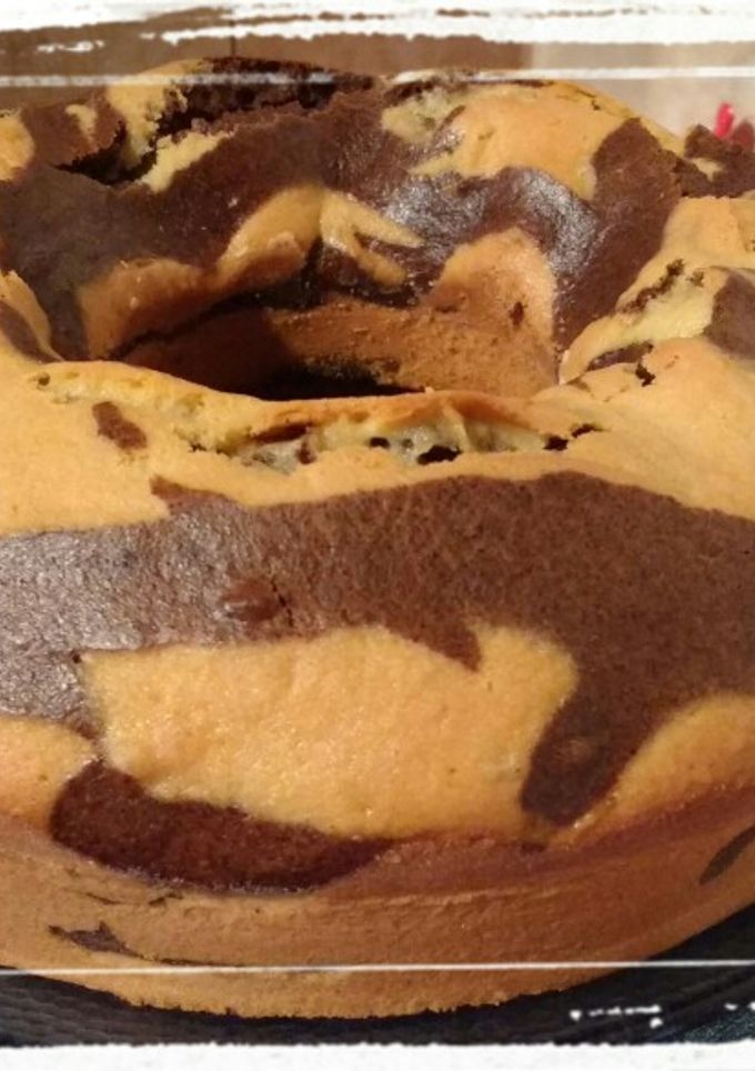Una foto de Bizcochuelo Marmolado 🍫