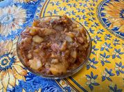 Une photo de compote pêche