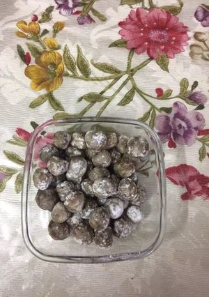 A picture of # winter fruits amala candy.