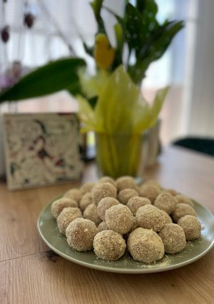 Almáspite kekszgolyó recept fotója