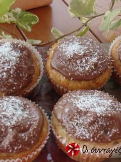 Φωτογραφία της συνταγής Muffins μπανάνας με καρύδα και σοκολάτα