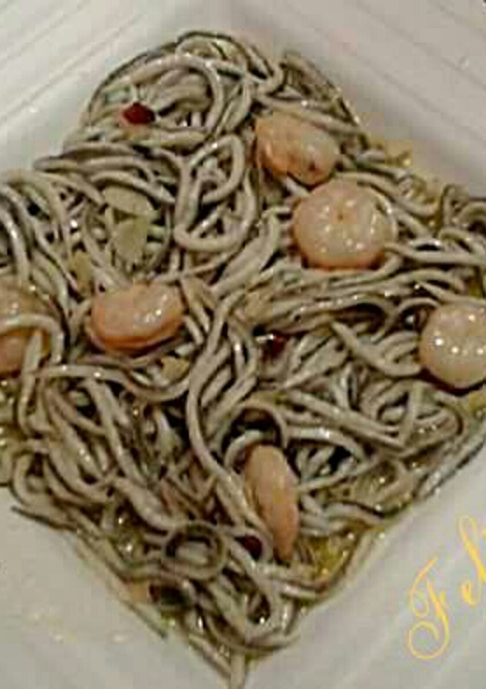 Una foto de Gulas con gambas