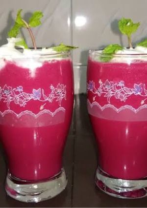 A picture of Beetroot Milkshake.