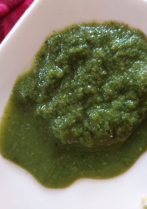 A picture of Mint ginger sauce.