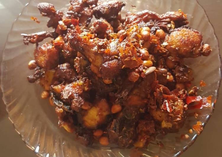 Bagaimana Menyiapkan Szechuan Mala Chicken Anti Gagal