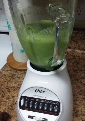 A picture of Tropical Green Smoothie.