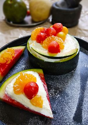 A picture of Fruit Dessert with HungCurd topping.