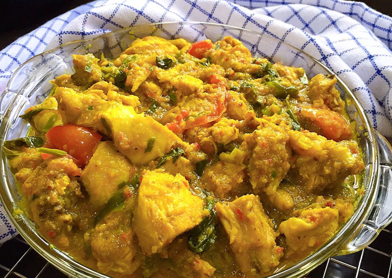 Ayam Rica-rica Pedas Kemangi