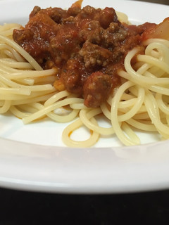 A picture of Spaghetti, Meat, and Garlic & Herb sauce.