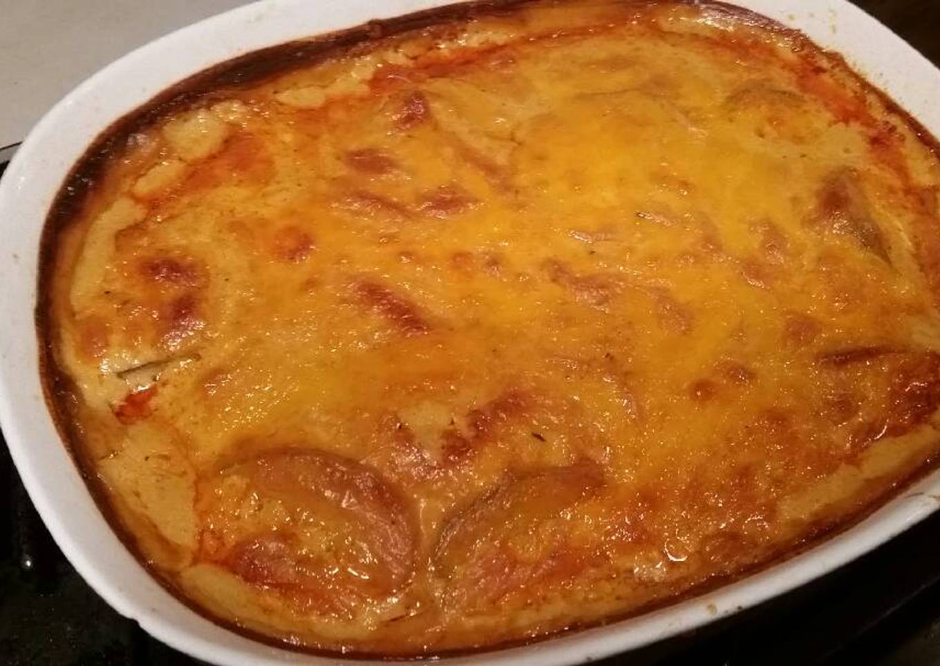Smokey Taters w/ Cheese Sauce