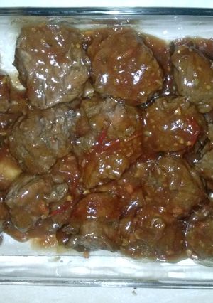 Una foto de Carne al horno con salsa BBQ casera