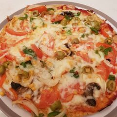 Grated bread eggs pizza A picture of Grated bread eggs pizza.