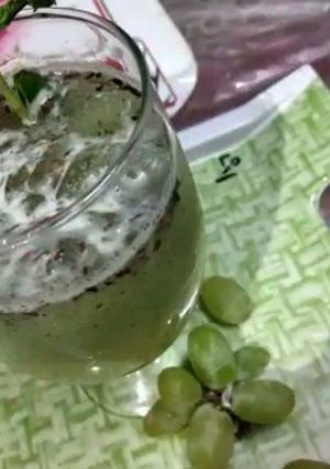 A picture of Grapes Sharbat.