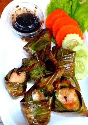 รูปของ ไก่ห่อใบเตย