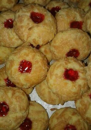 Foto resep Strawberry Thumbprint Cookies