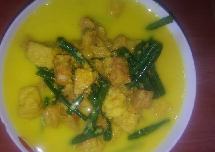 Bagaimana Menyiapkan Kari kacang panjang dan tahu tempe yang Enak