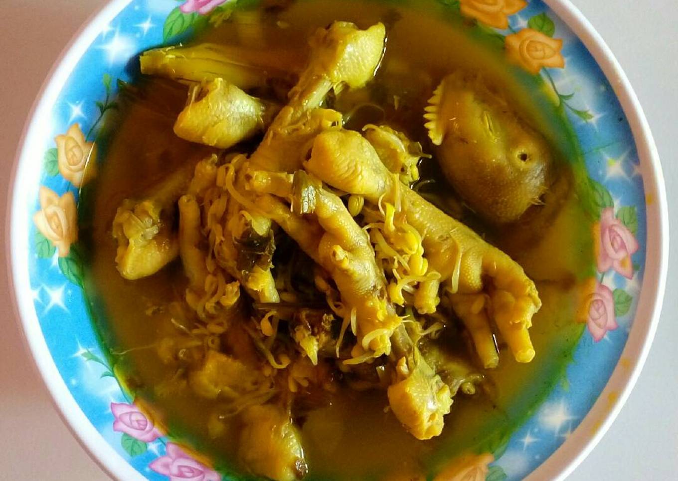 Soto Ceker & Kepala Ayam Empuk Sedaaaappp 😃