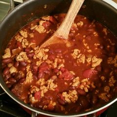 A picture of Simple Chicken Chili.